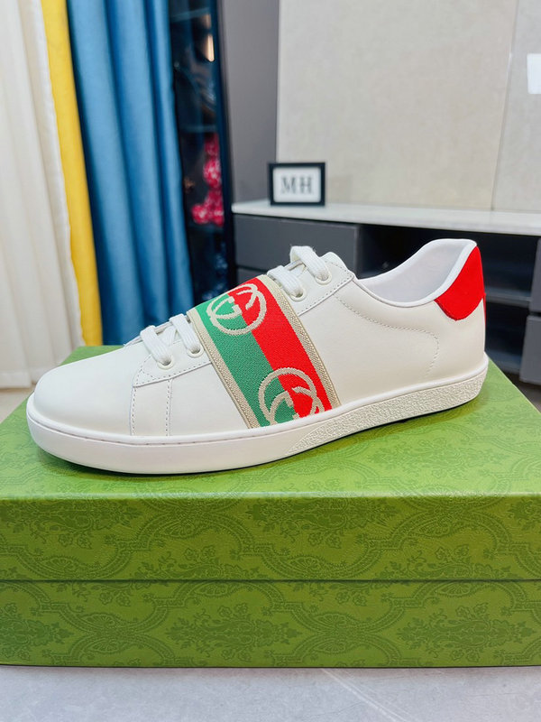 men gucci shoes-572